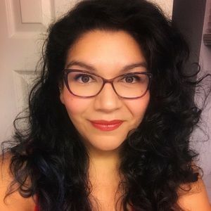 Meet your Posher, Reagan e